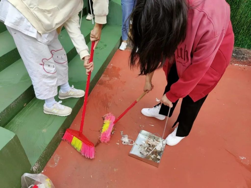 爱游戏