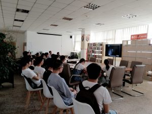 爱游戏