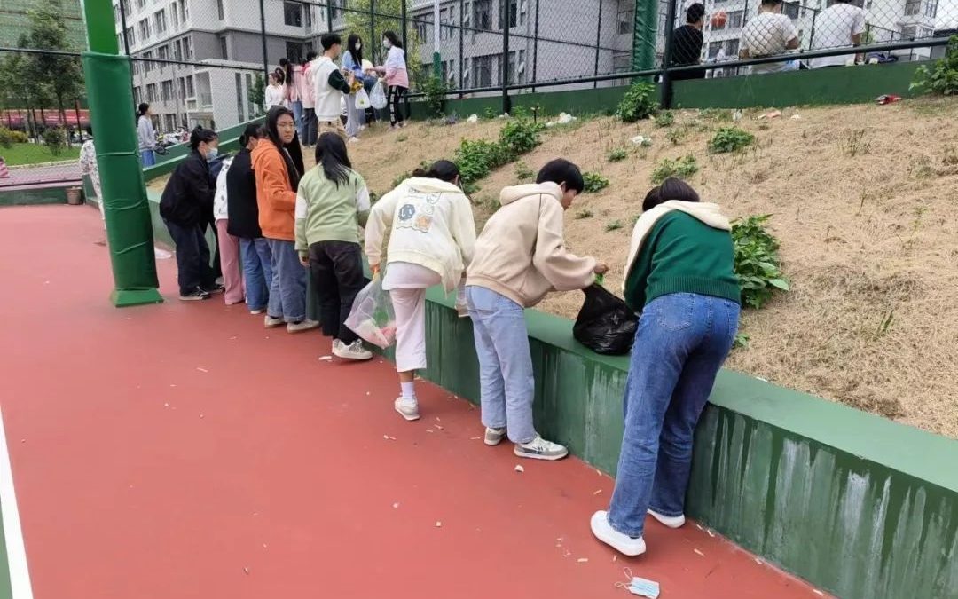 爱游戏